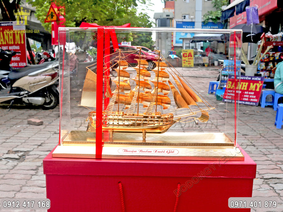 Sản phẩm được thiết kế sang trọng đựng trong hộp qu&agrave; 